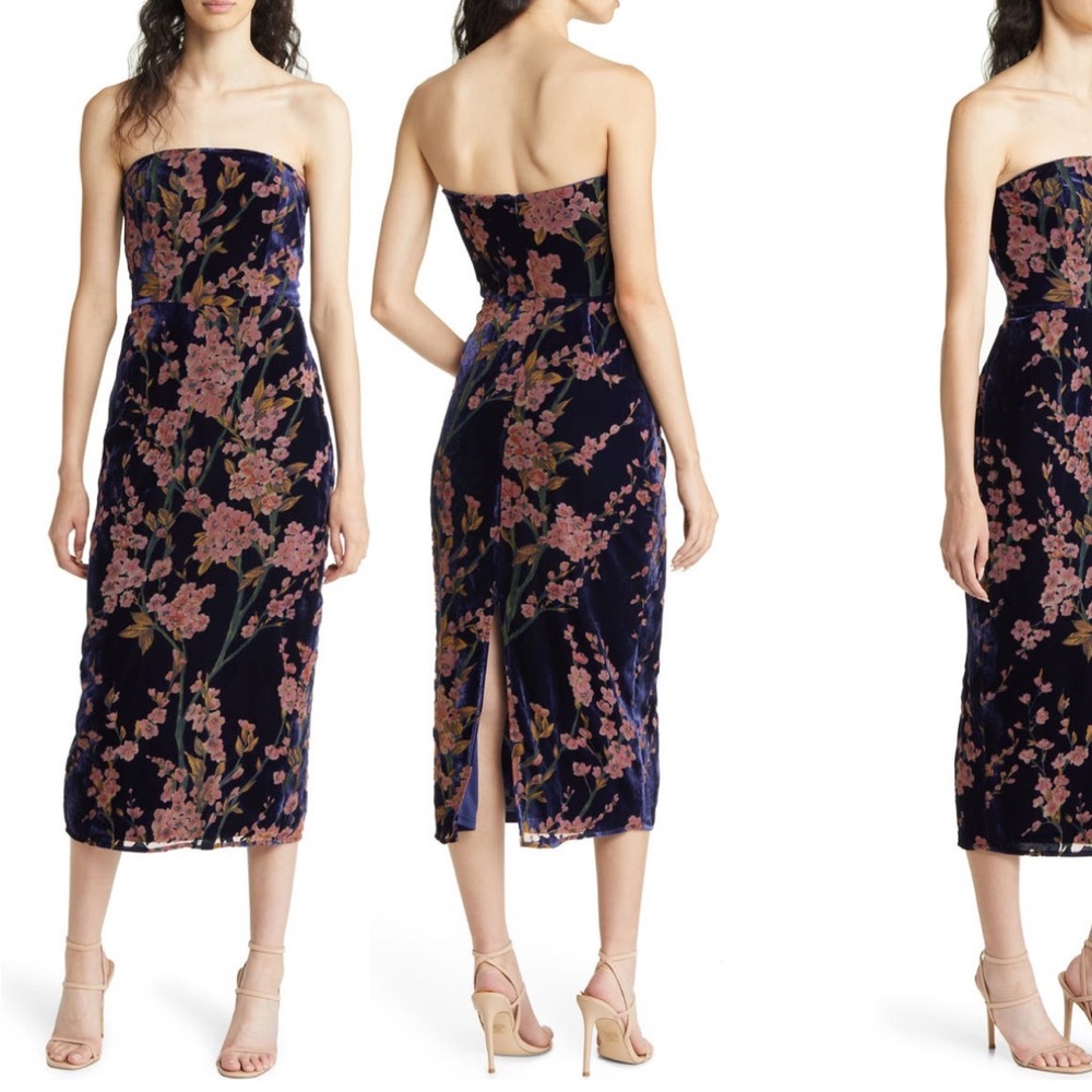 ✨Lulu’s Buy You Flowers Midi Velvet Dress✨